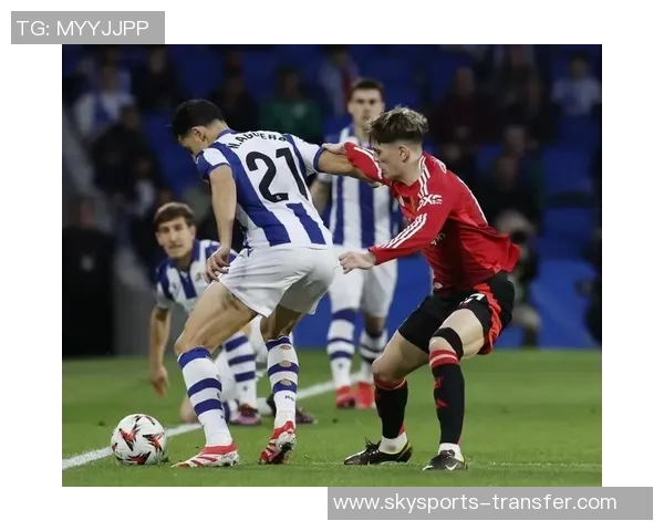 欧联杯热刺绝杀拜仁引发争议判罚全场沸腾瞬间回顾