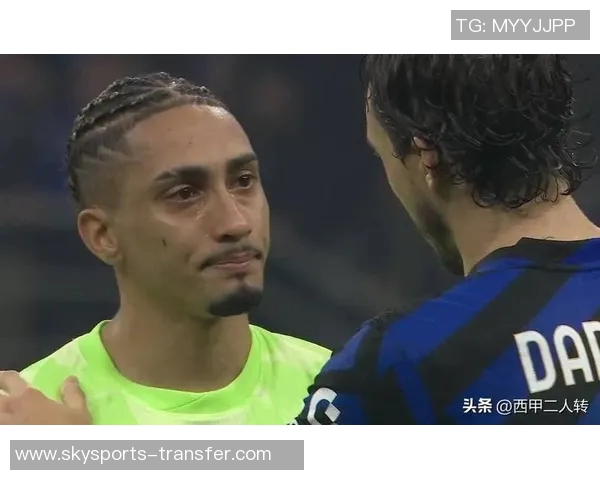 巴萨友谊赛逆转国米点球大战精彩瞬间引发全场热烈欢呼