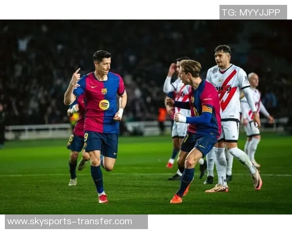 西甲激战巴萨逆转AC米兰神奇扑救引发争议判罚全场沸腾