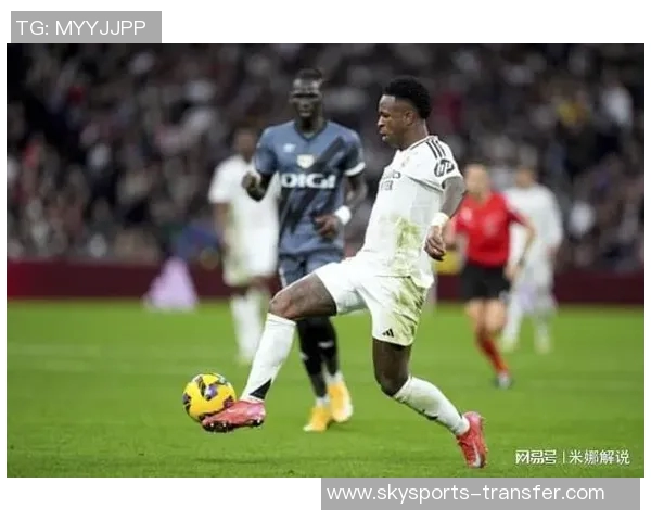 波尔图逆袭皇马5-1神奇扑救引发争议判罚全场沸腾