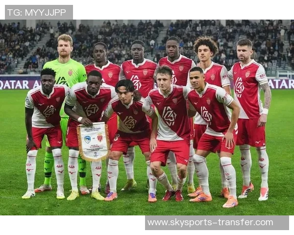 世界杯惊天逆转拜仁战胜曼城引发争议判罚全场沸腾