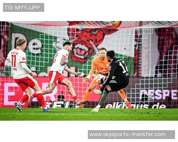 国王杯激战尤文图斯逆转莱比锡帽子戏法引爆全场激情